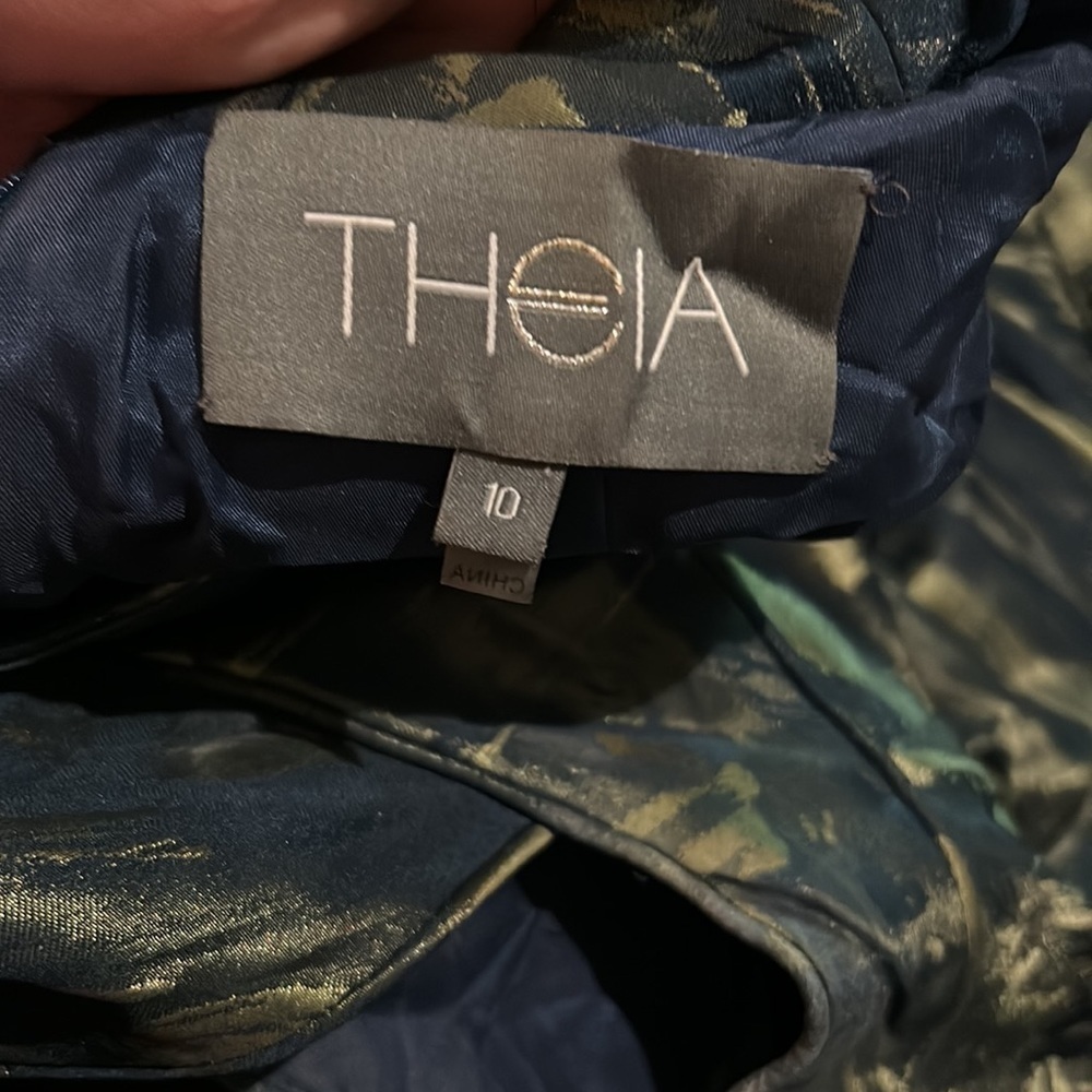 Theia cap sleeve formal dress - Picture 7 of 7